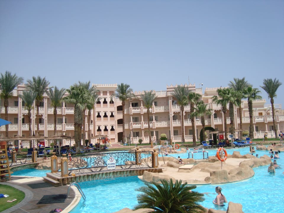 Außenansicht Beach Albatros Resort