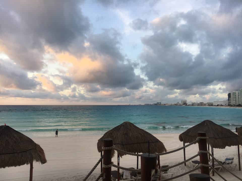 Strand Krystal Grand Cancun