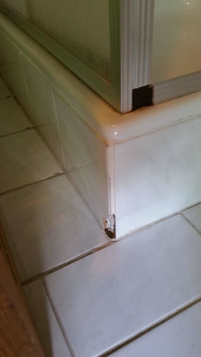 Badefliese siehe auch Fotos anderer Bewerter Hotel Bergland-Hof