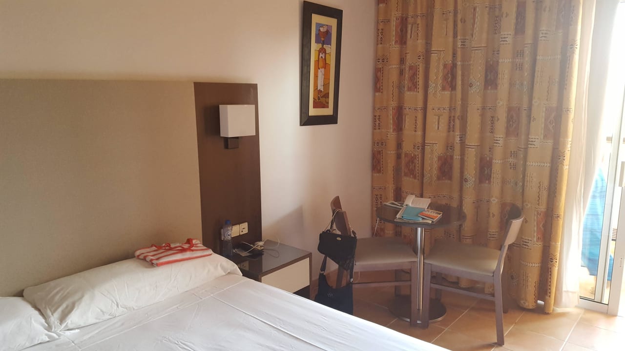 Blick ins Zimmer Hotel Riu Funana