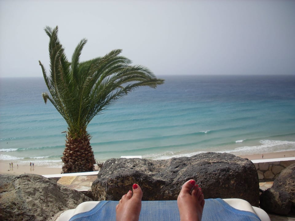 Von den Sonnenliegen am Pool SBH Club Paraiso Playa