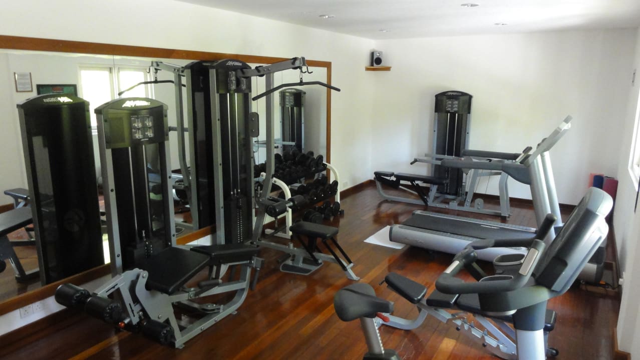 Fitness Center Mirihi Island Resort