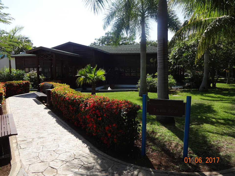 Gartenanlage Blau varadero - Adults only