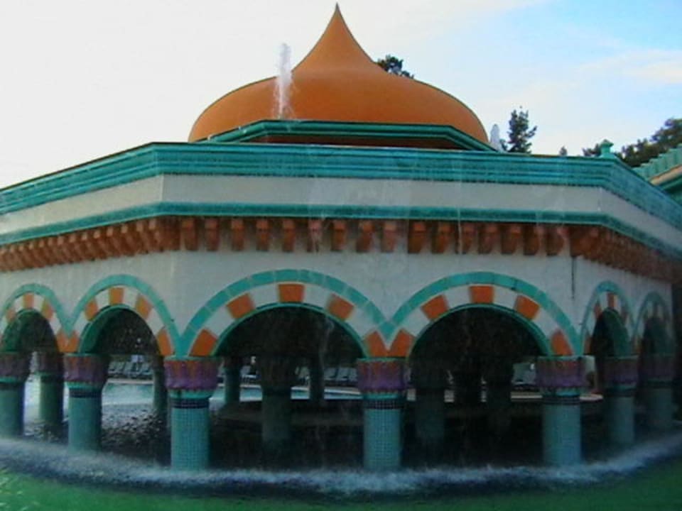 Poolausschnitt Kamelya Aishen Club