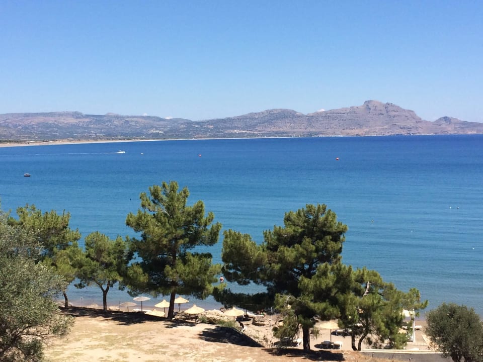 Blick auf den Strandabschnitt vom Lindos Blu Lindos Blu, Luxury Hotel & Suites - Adults only