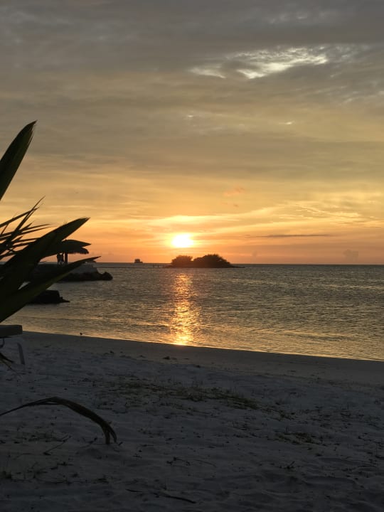 Hotel-Strand Adaaran Select Hudhuran Fushi - Premium All Inclusive