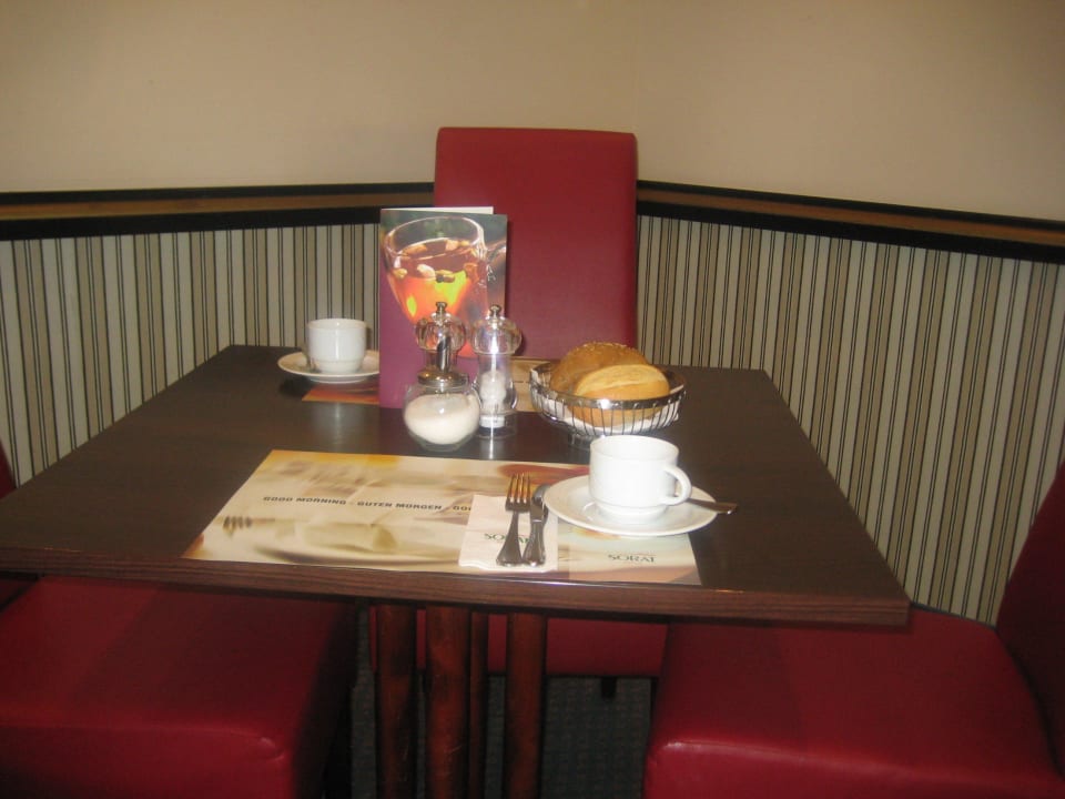 Frühstücksraum SORAT Hotel Brandenburg