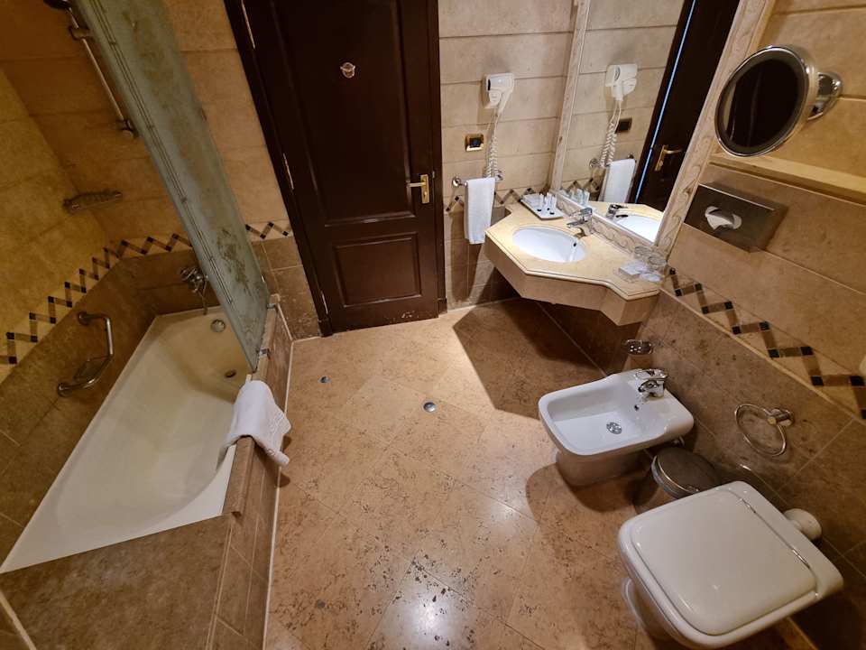 Zimmer Palm Royale Resort - Soma Bay