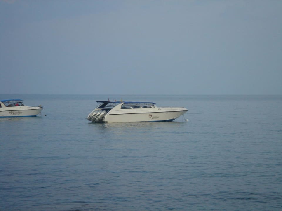 Hoteleigenes Boot Santhiya Koh Phangan Resort & Spa