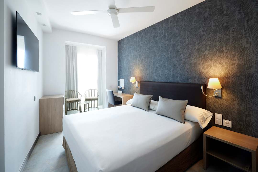 Zimmer Hotel Catalonia Mirador des Port