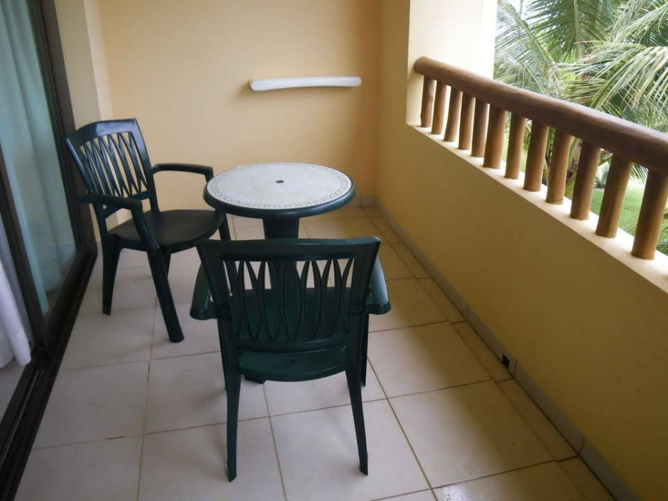 Balkon Standardzimmer Iberostar Waves Bahia