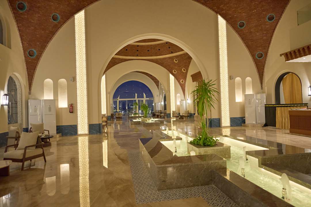 Lobby Diamond Beach by Pearl Resort