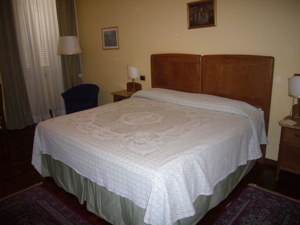 Hoches Bett Hotel San Domenico