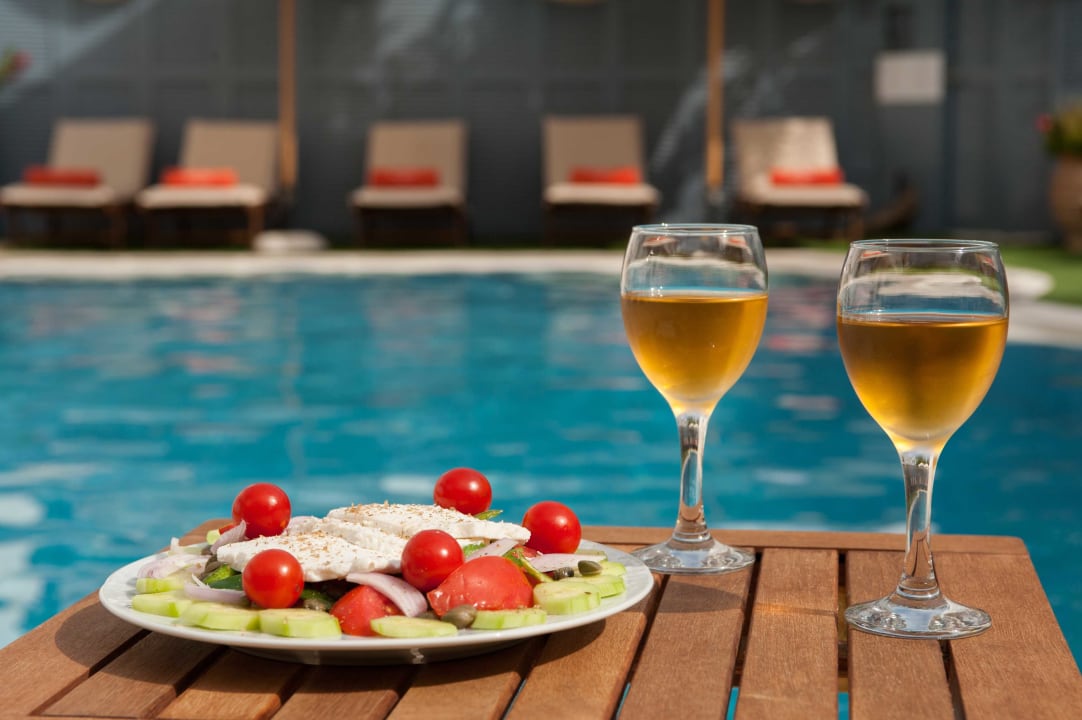 Gastro Anna Platanou Hotel