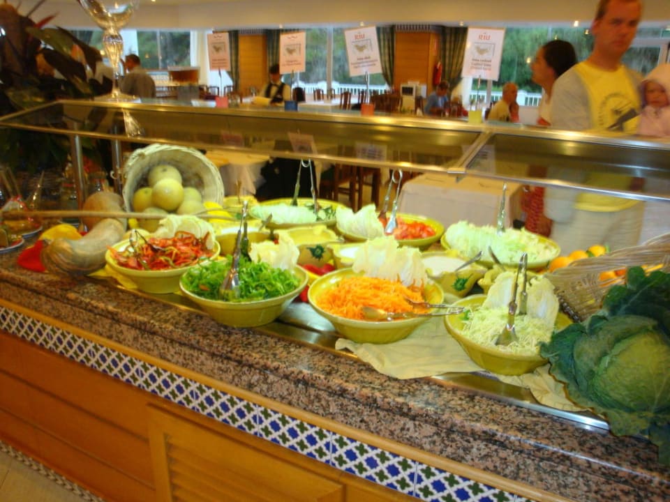 Salatbüffet Flipflop Cala Romantica