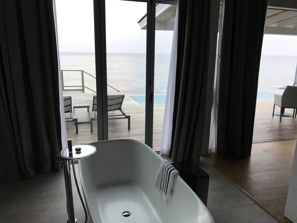 Bad Kuramathi Maldives