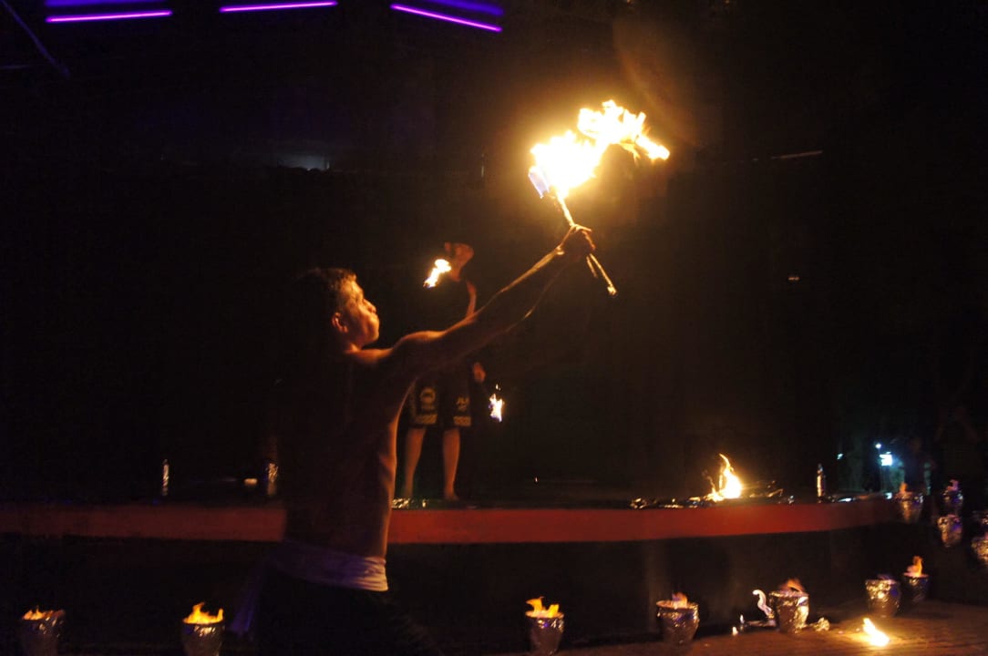 Abendshow Club Turtas Beach Hotel