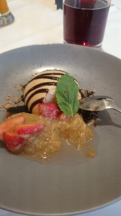 Gastro Hotel Panorama Wellness & Spa by alpha