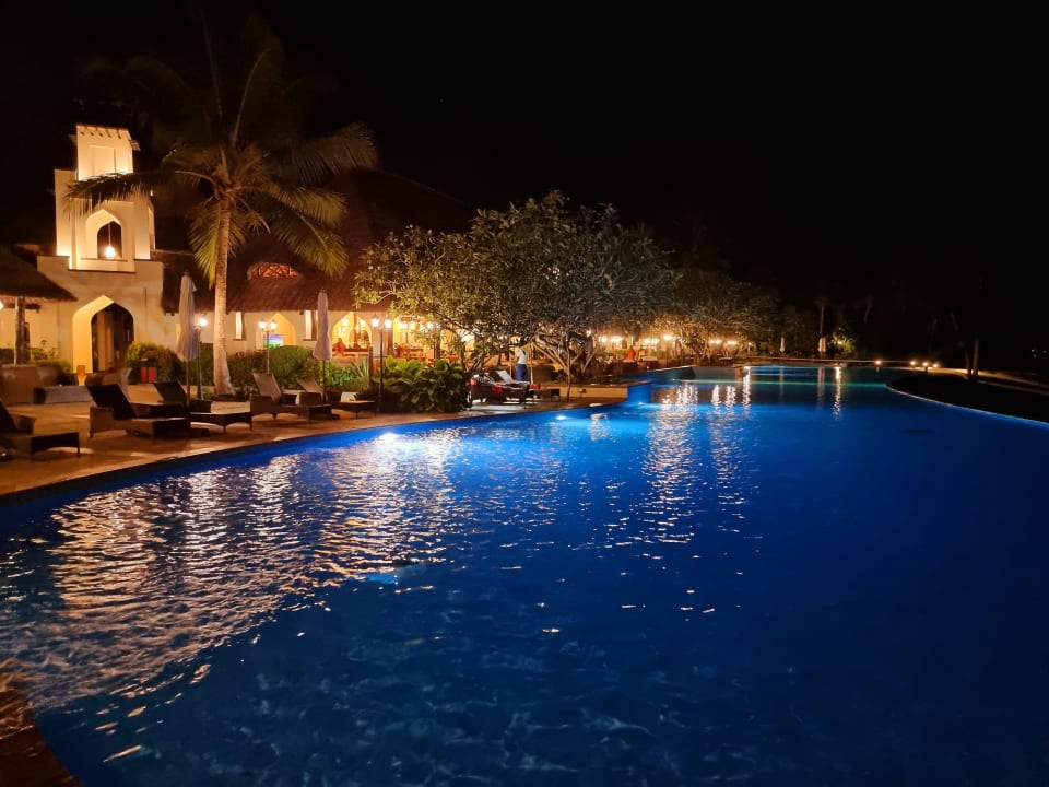 Pool Sea Cliff Resort & Spa