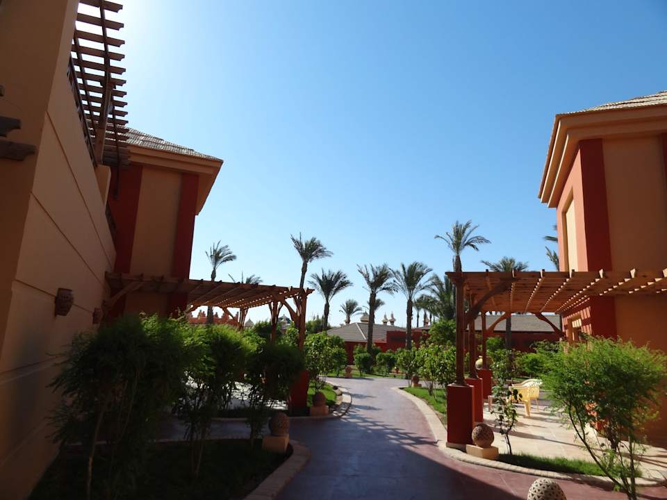 Gehweg Pickalbatros Alf Leila Wa Leila Resort - Neverland Hurghada
