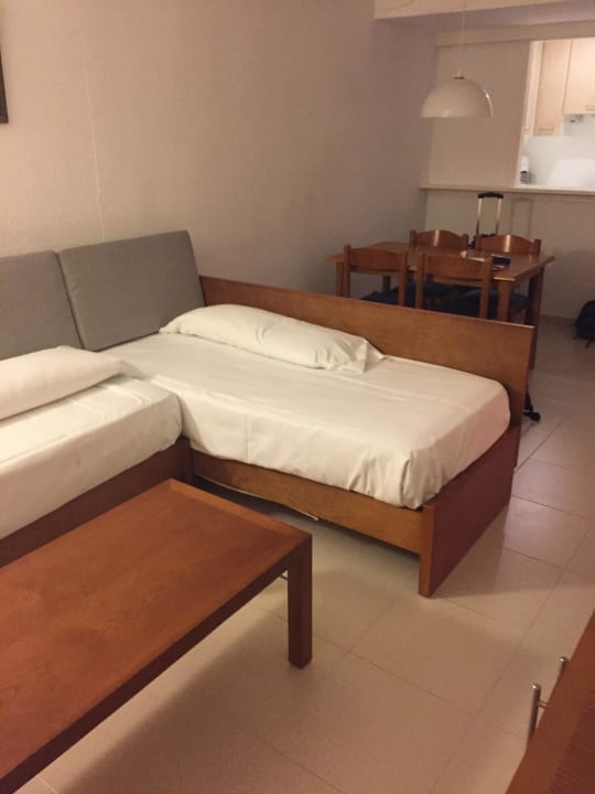 Wohnzimmer Hipotels Mercedes
