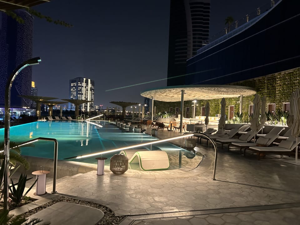 Pool Fairmont Doha