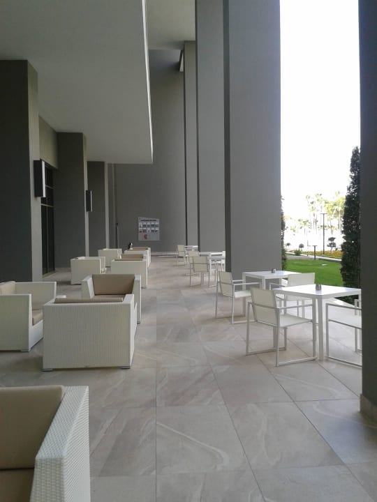 Sitzgruppen  Acanthus Cennet Barut Collection