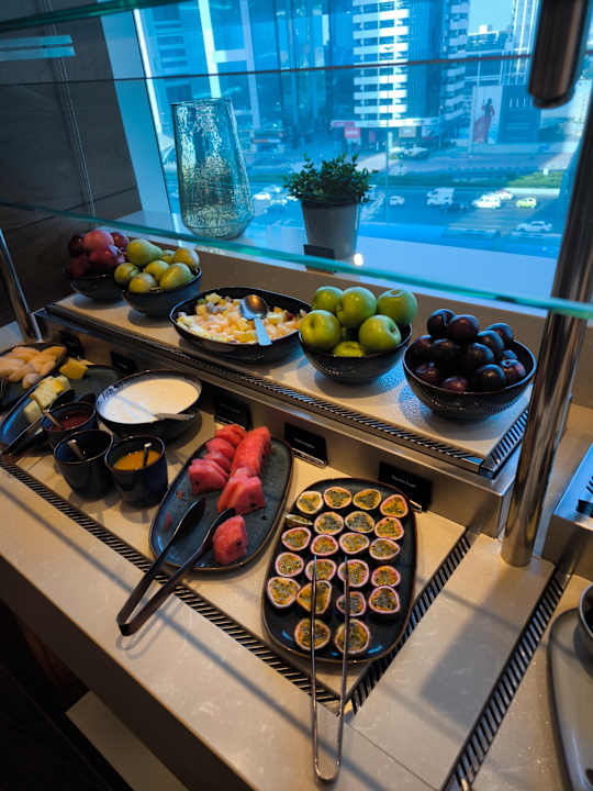 Gastro Rose Rayhaan by Rotana