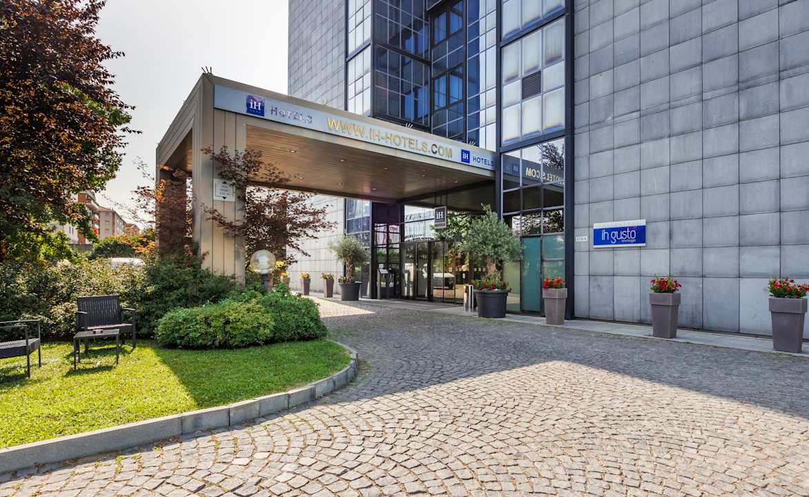 Außenansicht iH Hotels Milano Lorenteggio