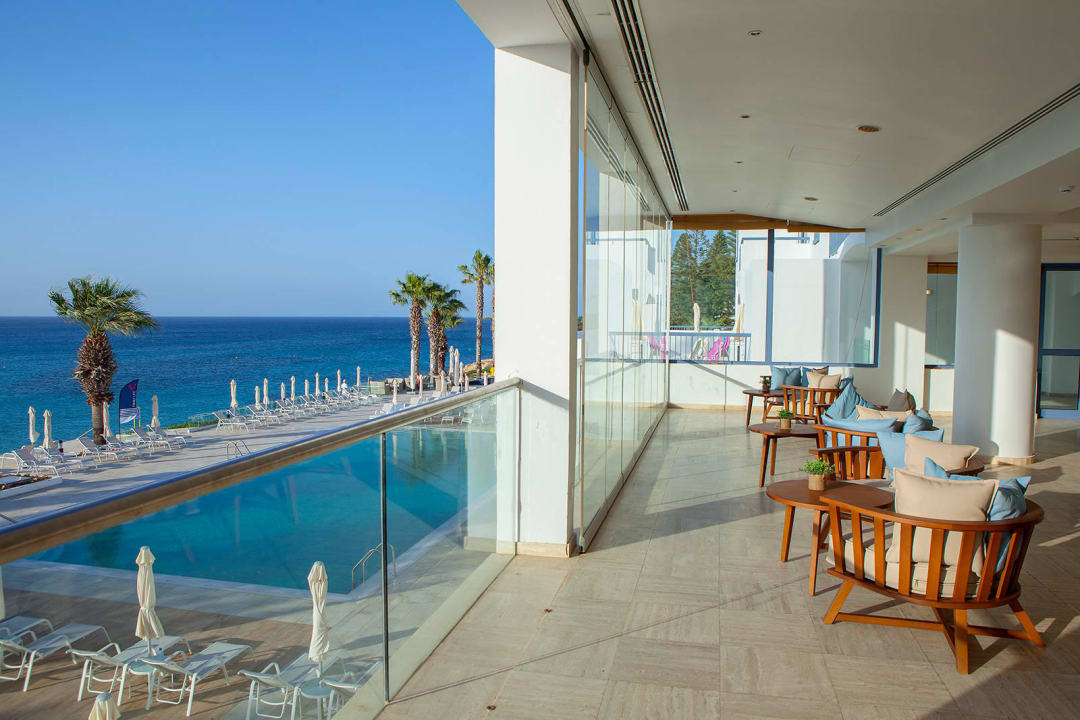 Pool TUI BLUE Nausicaa Beach