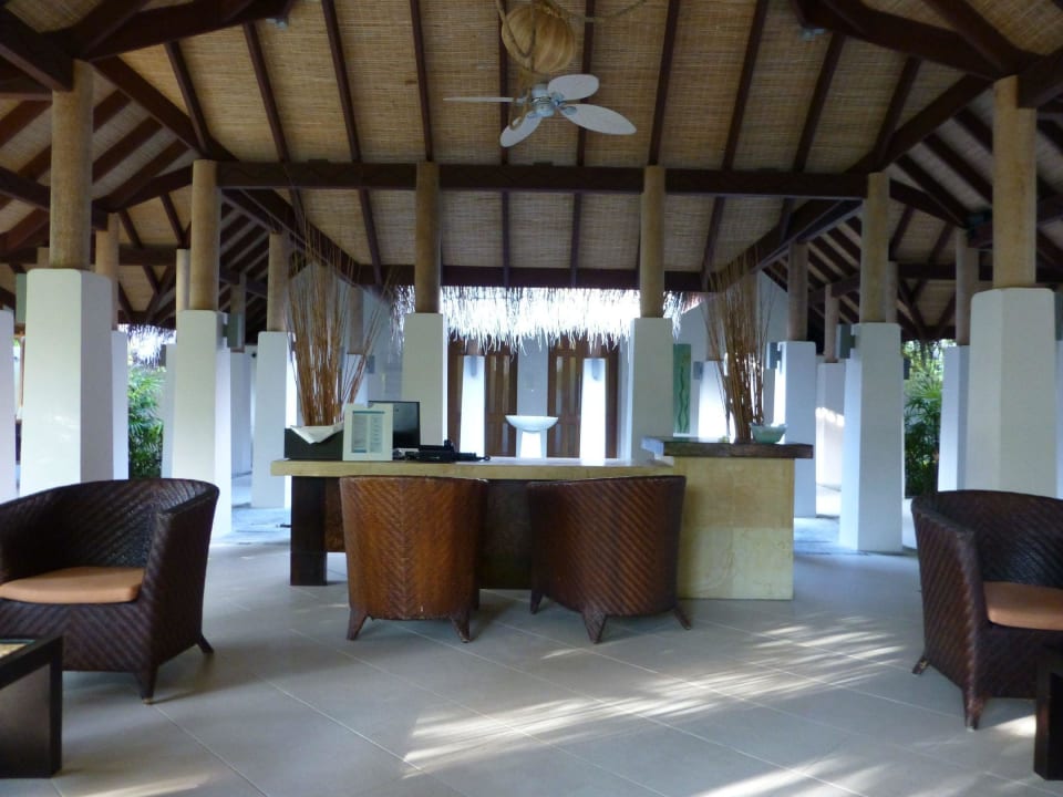 Spa Lobby LUX South Ari Atoll