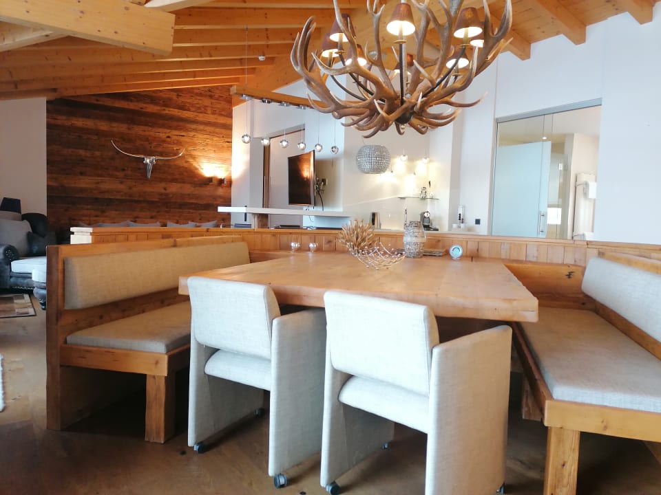 Zimmer Auhof Wirtshaus & Suiten