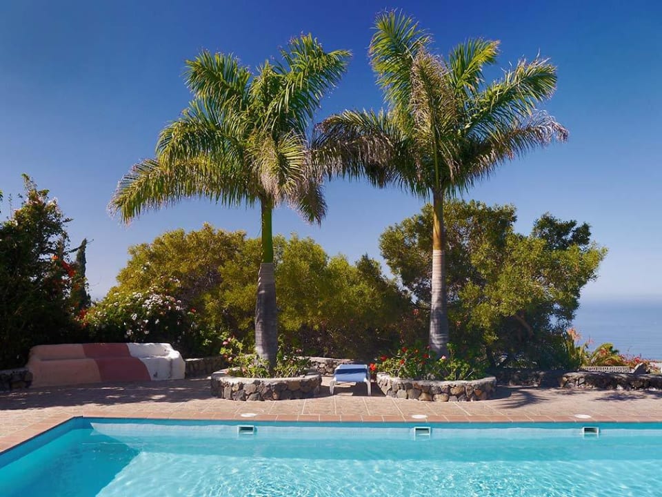 Swimmingpool Bungalows El Paradiso