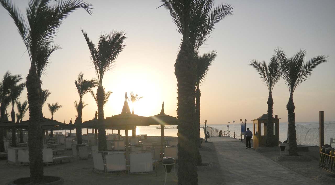 Sonnenaufgang im Mai Pickalbatros Palace Resort