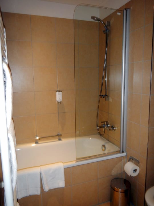 Badezimmer Hotel Citadines Munich Arnulfpark