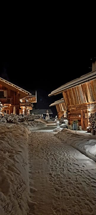 Außenansicht Chaletdorf Auszeit