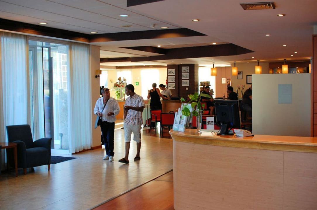 in der Lobby Hotel Campanile Barcelona