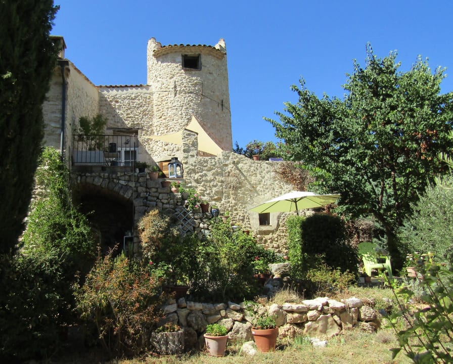 Außenansicht La Colombiere du Chateau