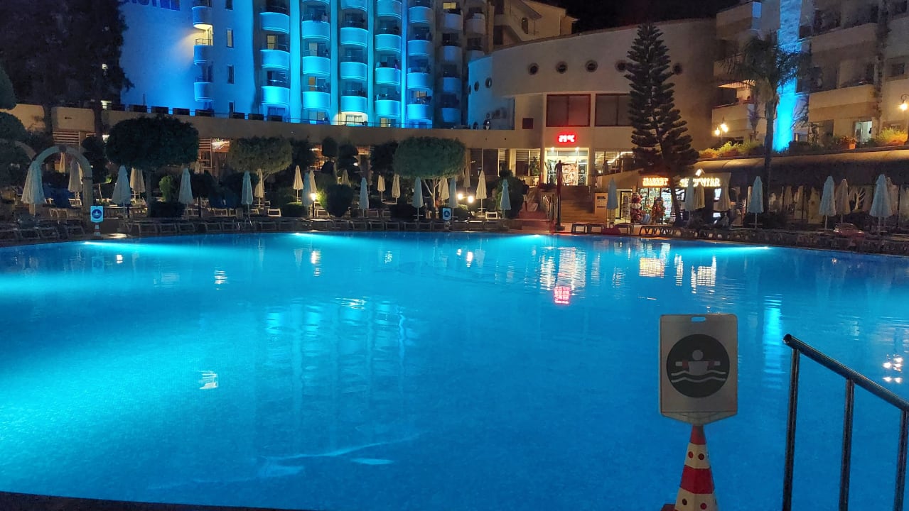 Pool Saphir Hotel & Villas