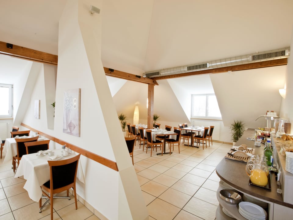 Breakfast room Hotel Spalentor Basel