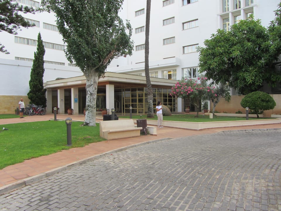 Haupteingang CM Playa del Moro