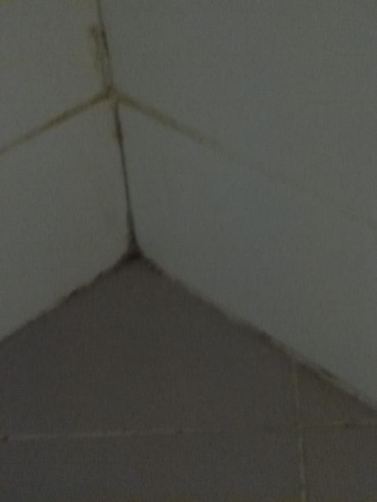 Schimmel im Bad Can Garden Resort