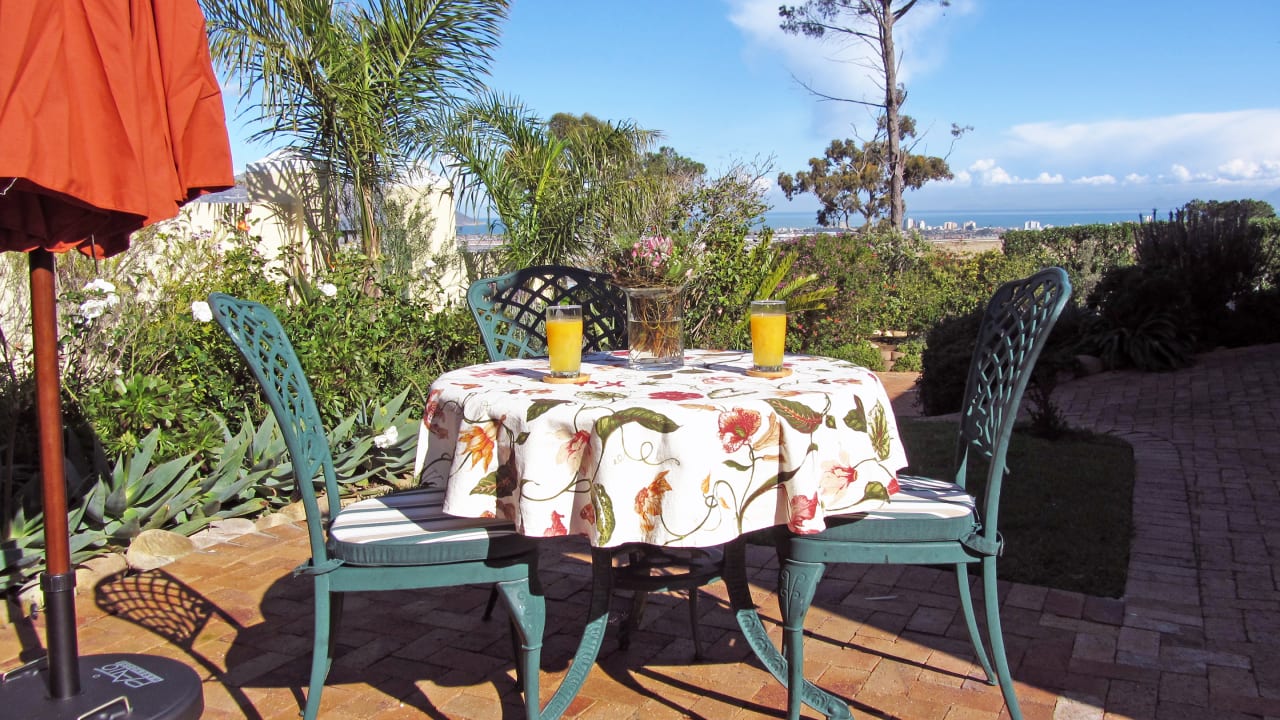 Restaurant Bed & Breakfast Somerset Sights