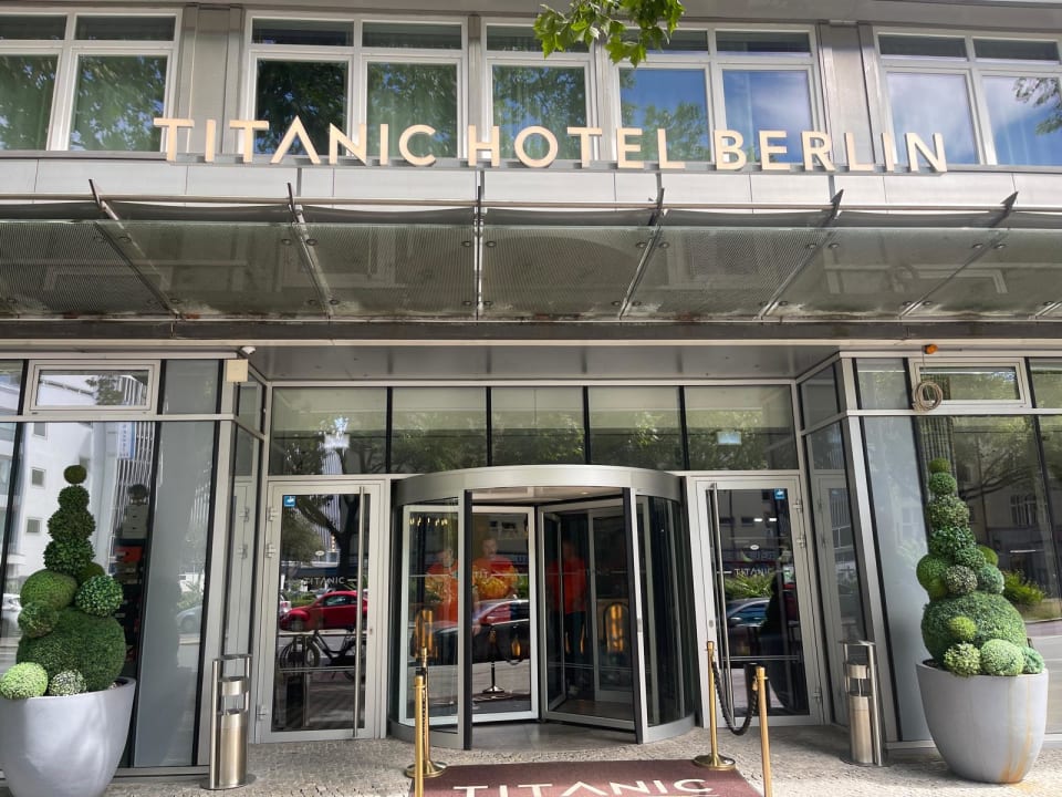 Außenansicht TITANIC Comfort Kurfürstendamm