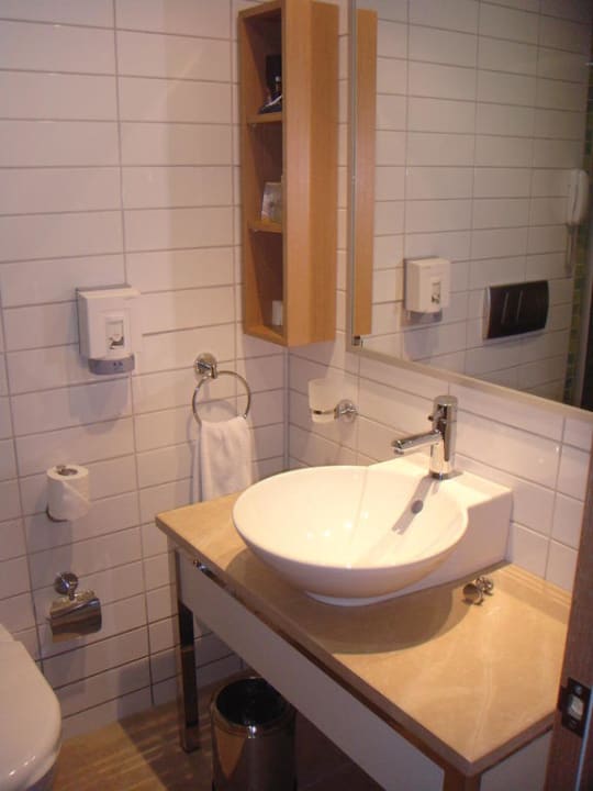 Bad vom Elternzimmer Sunis Kumköy Beach Resort Hotel & Spa