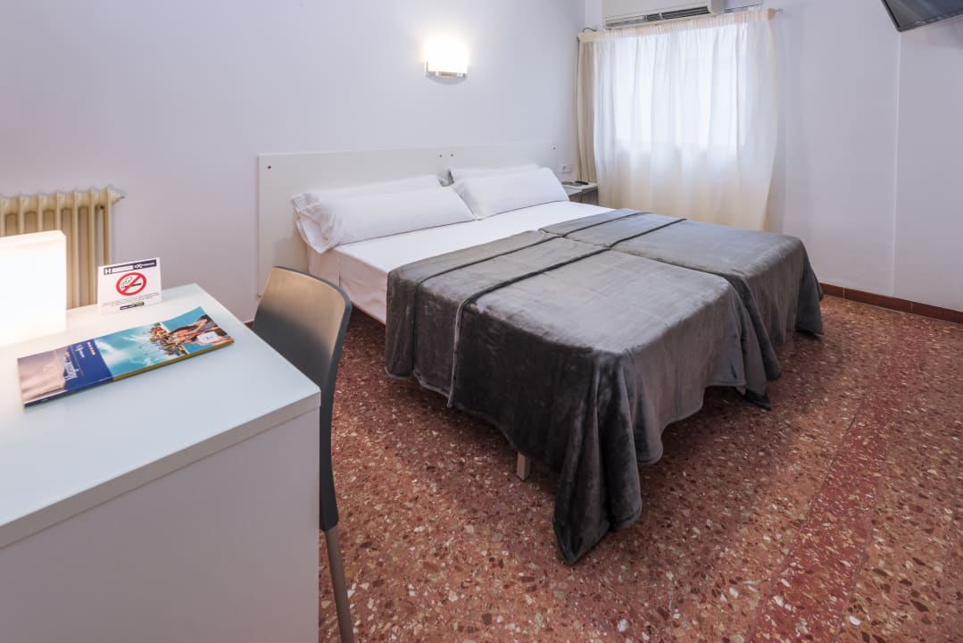 Zimmer Hotel Catalunya Express