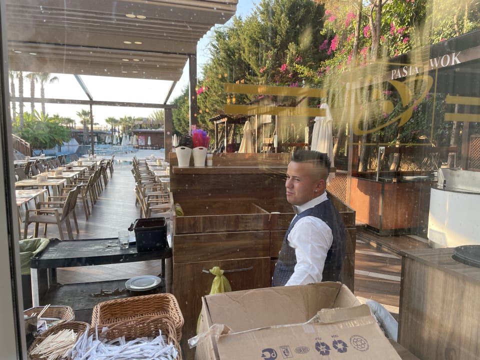 Sonstiges Saturn Palace Resort Hotel