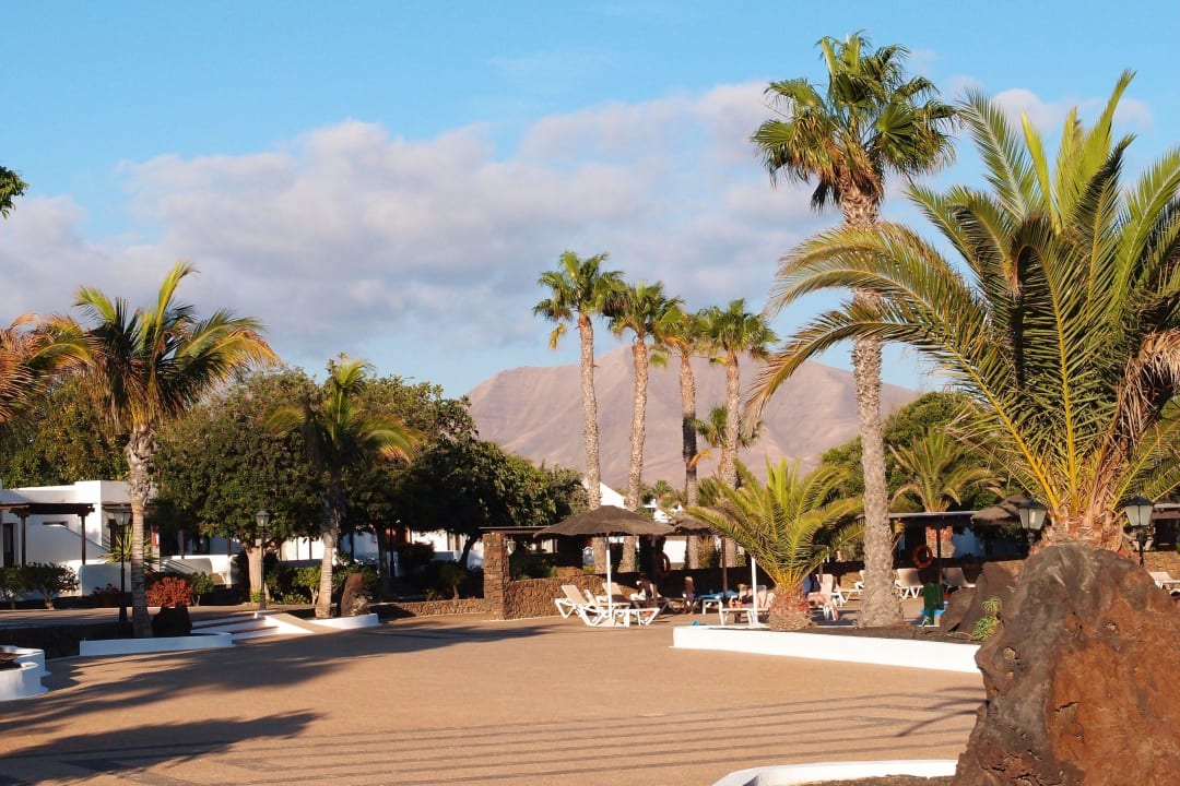 Gartenanlage Bungalows Playa Limones