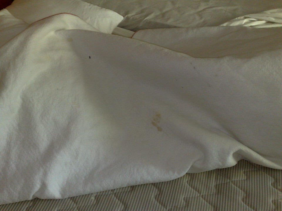 Matratzenschoner mit Flecken, ekelhaft Wyndham Alltra Samana