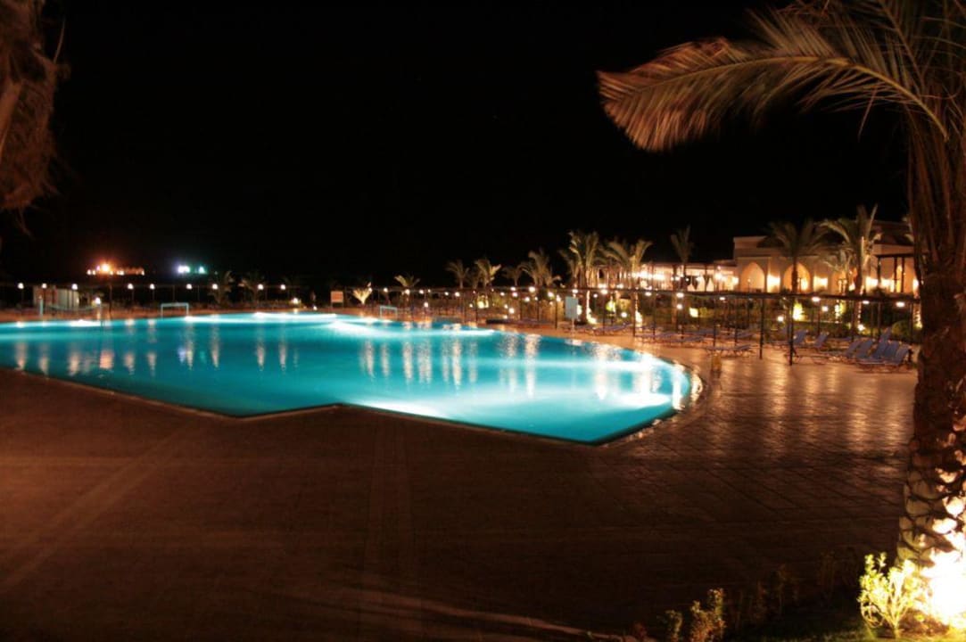Nightsight Activity Pool TUI MAGIC LIFE Kalawy